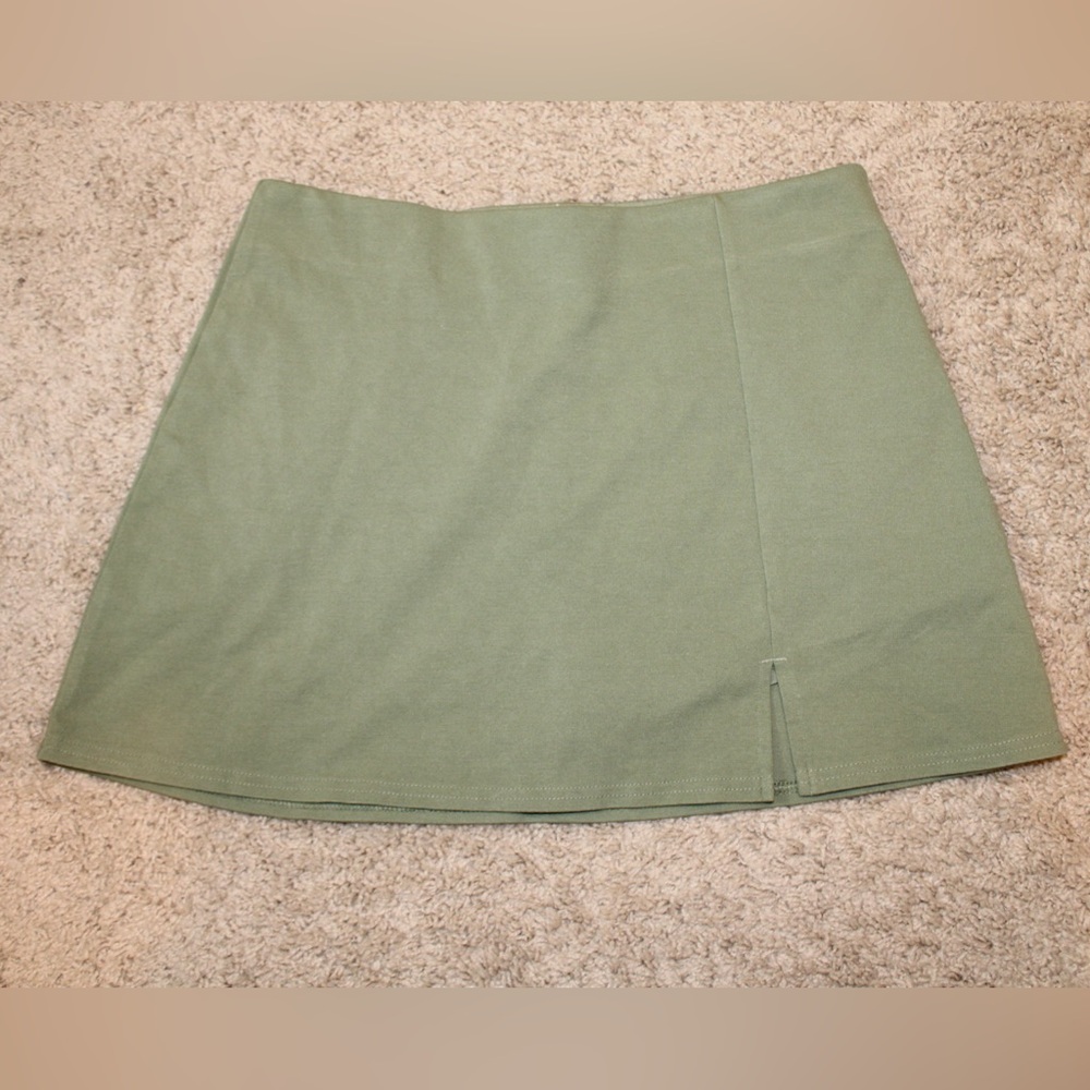 American Eagle Outfitters Green Knit Mini A-Line Skirt